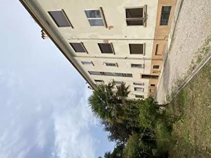 Immagine 1 di Appartamento in vendita  in Via Giuseppe Mazzini 1 int2 - 36016 Thiene (VI) a Thiene