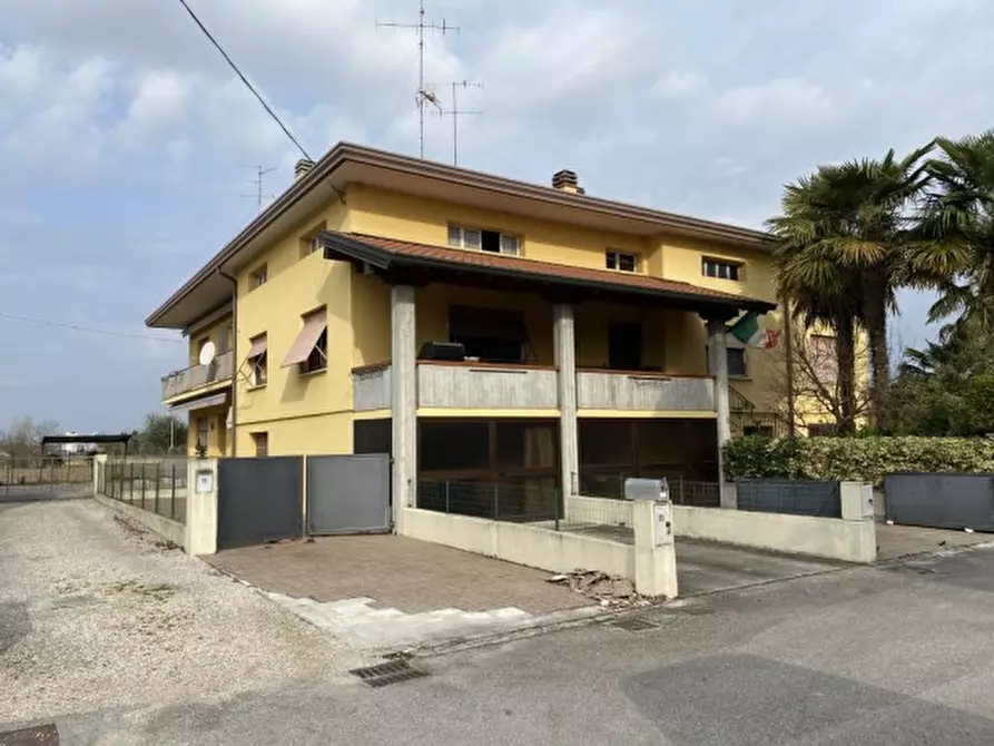 Immagine 1 di Appartamento in vendita  in Via dei Mille, 13 - 33070 Brugnera (PN) a Brugnera