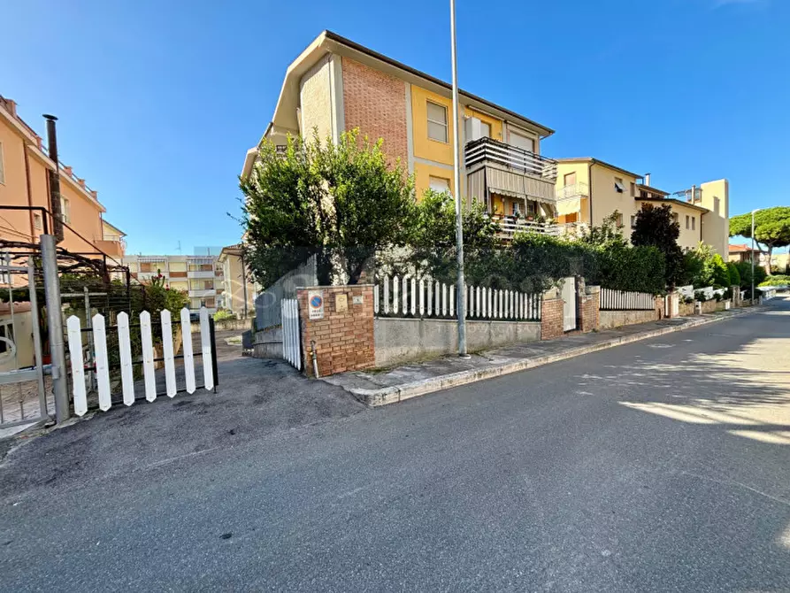 Immagine 32 di Appartamento in vendita  a Castiglione Della Pescaia