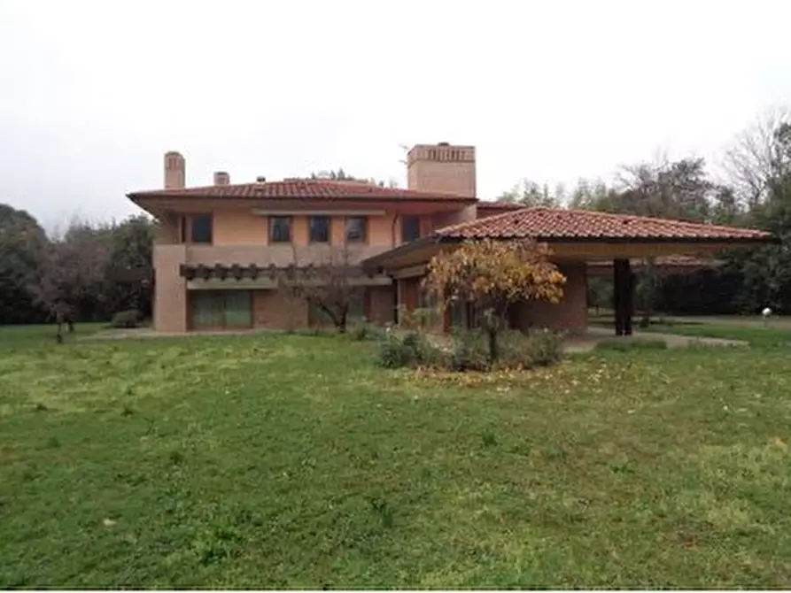 Immagine 1 di Appartamento in vendita  in Via Alcide De Gasperi, 10/A - 31044 Montebelluna (TV) a Montebelluna