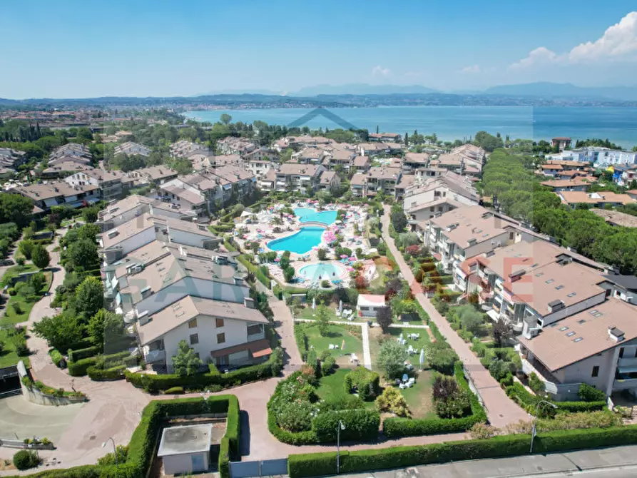 Immagine 25 di Appartamento in vendita  in Green Residence a Desenzano Del Garda