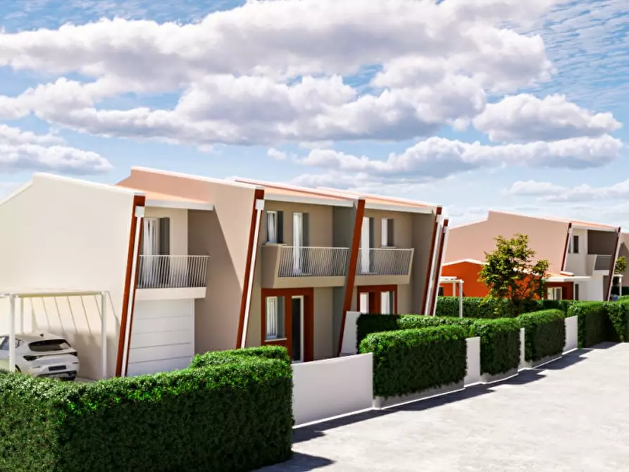 Immagine 2 di Casa bifamiliare in vendita  in VIA ROMA a Brugine