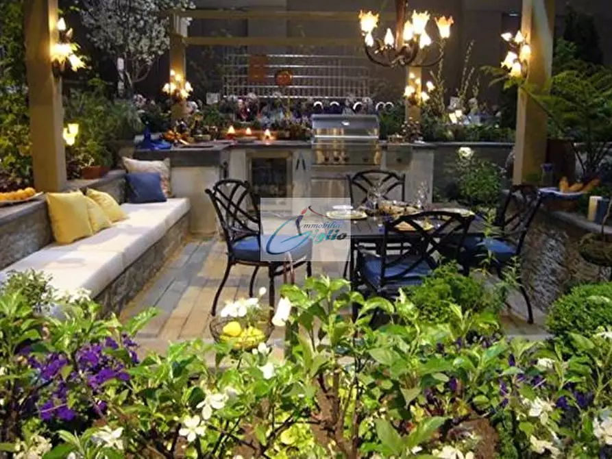 Immagine 1 di Attico in vendita  in via Roma a Albignasego