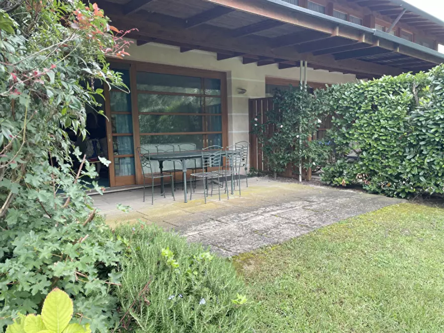 Immagine 3 di Villetta a schiera in vendita  a Lignano Sabbiadoro