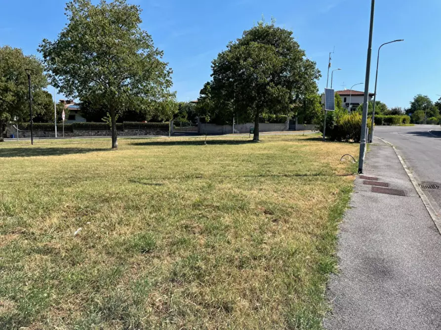 Immagine 3 di Terreno in vendita  in via frate a Bedizzole