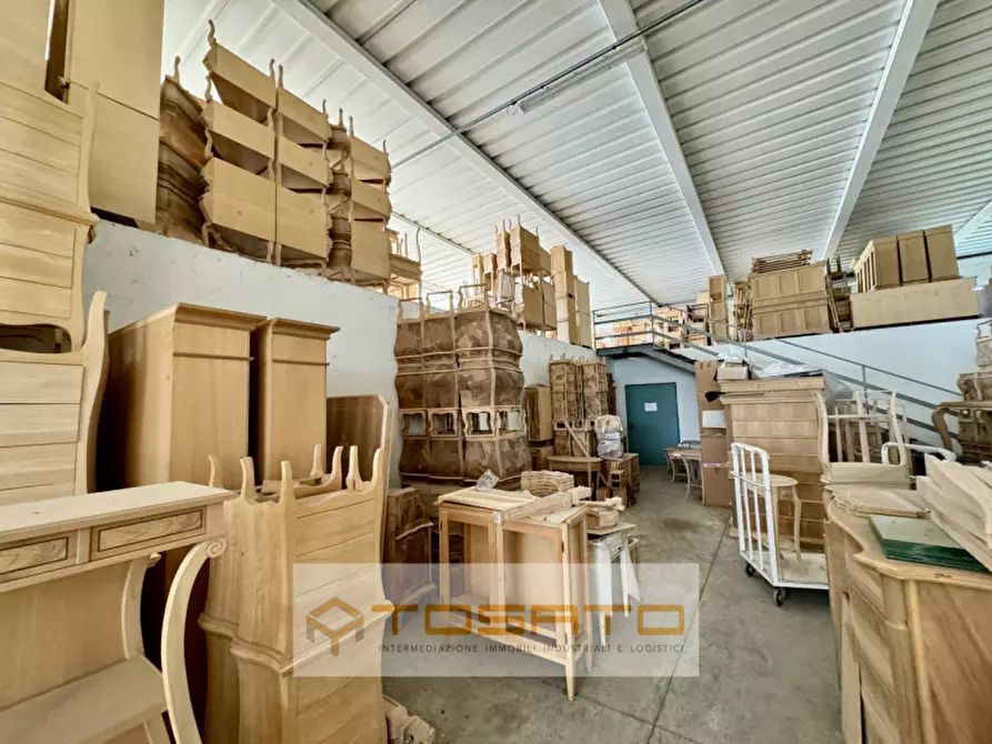 Immagine 3 di Capannone industriale in vendita  a Bovolone