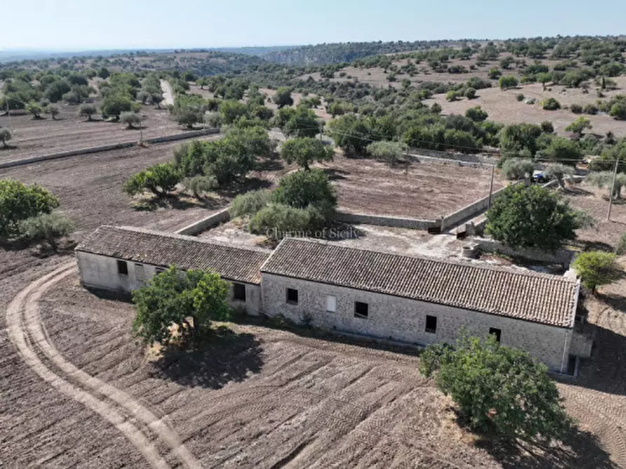 Immagine 3 di Casa indipendente in vendita  a Modica