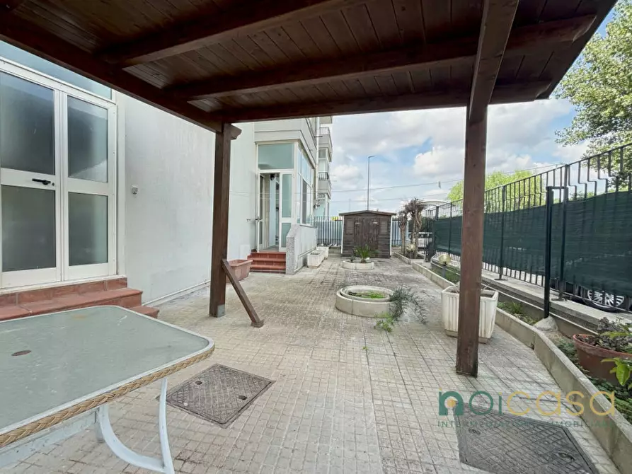 Immagine 13 di Appartamento in vendita  in Via Giuseppe De Roma 3 a Lecce