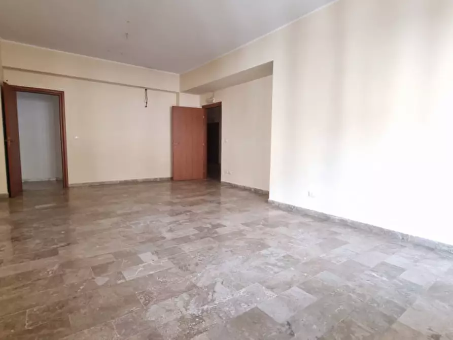 Immagine 8 di Ufficio in vendita  in MILAZZO, VIA C. COLOMBO 7 a Milazzo