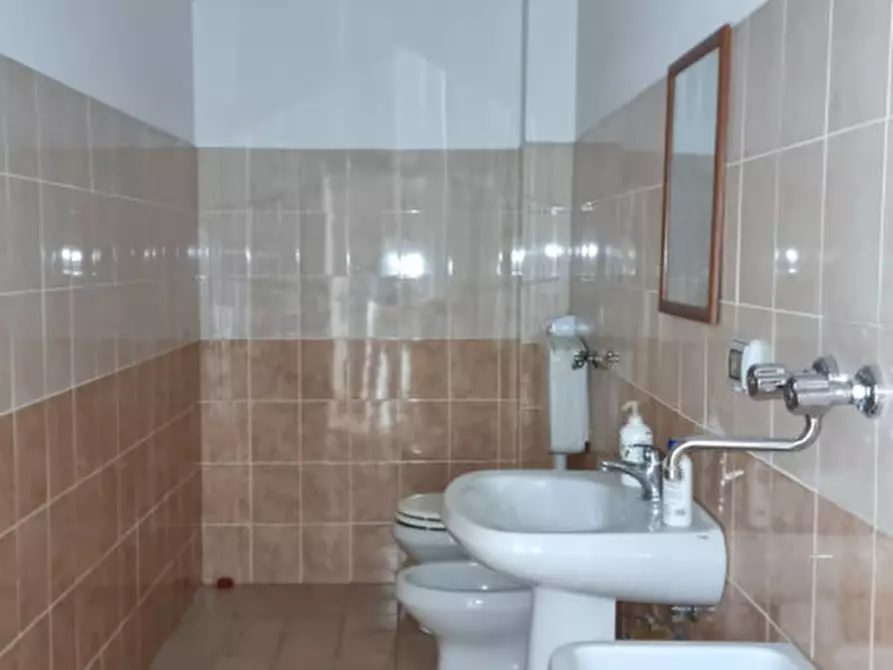 Immagine 14 di Ufficio in vendita  in MILAZZO, VIA C. COLOMBO 7 a Milazzo