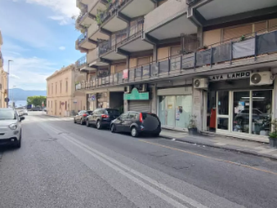 Immagine 32 di Ufficio in vendita  in MILAZZO, VIA C. COLOMBO 7 a Milazzo