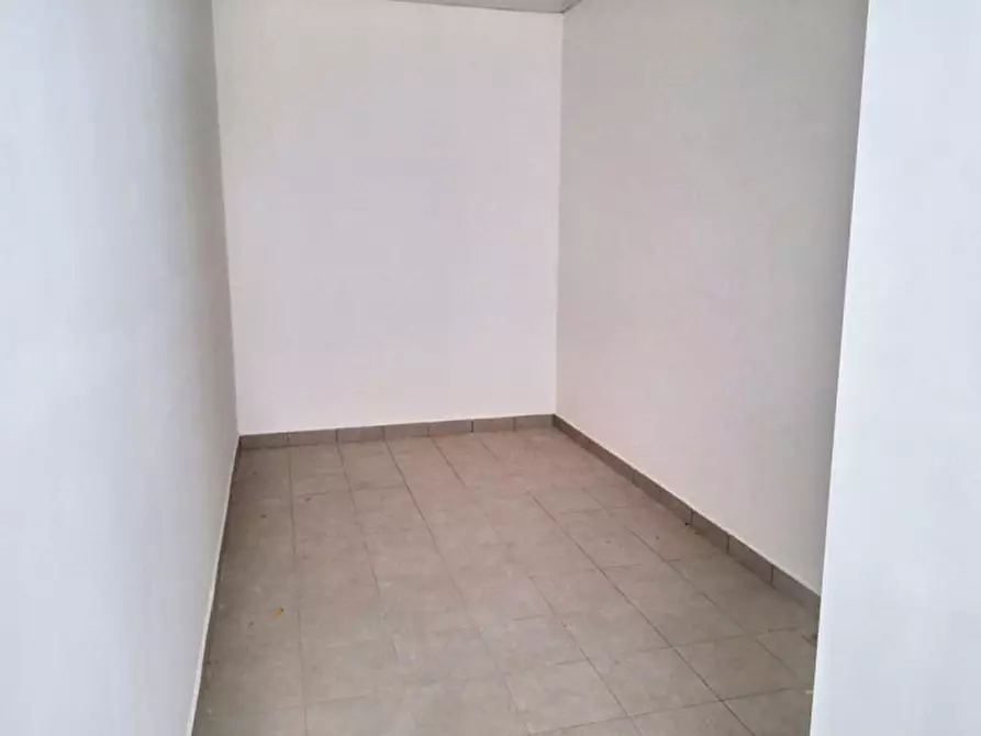 Immagine 4 di Ufficio in vendita  in Via Lucrezia  della Valle, N. snc a Catanzaro