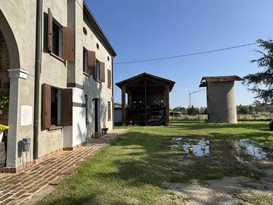 Immagine 1 di Rustico / casale in vendita  in Via Gomiero a Piazzola Sul Brenta