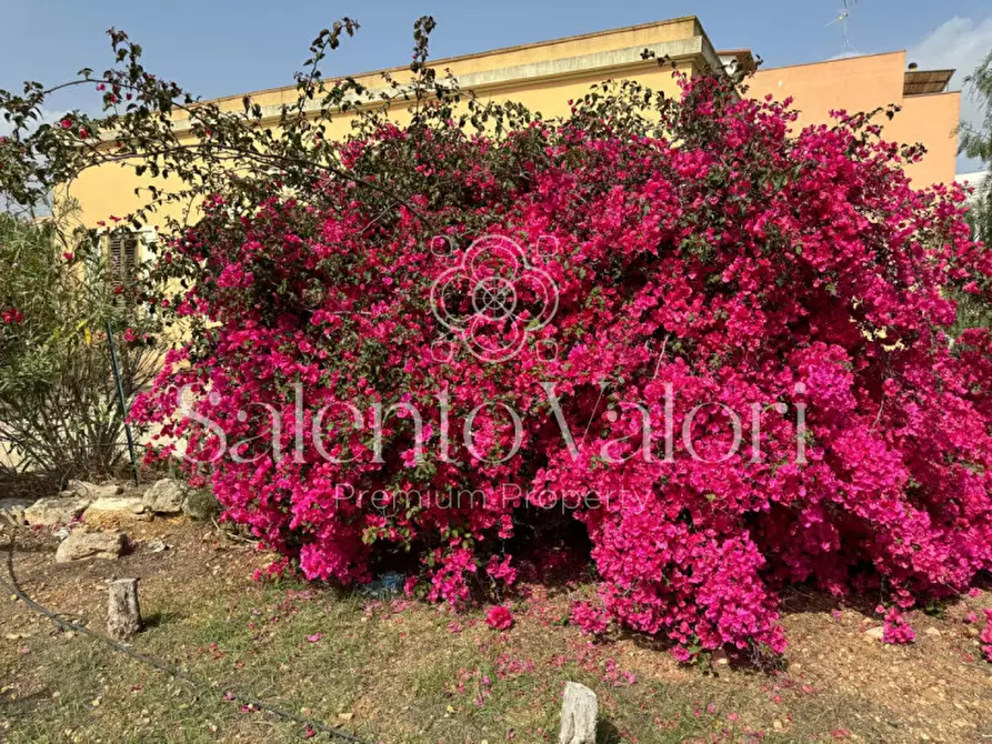 Immagine 24 di Villa in vendita  in Via Provinciale Matino 53 a Parabita