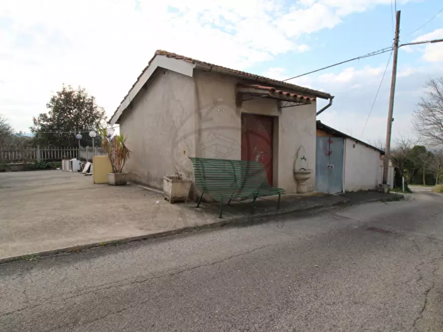 Immagine 3 di Casa indipendente in vendita  in Strada di settecani, 20 a Terni