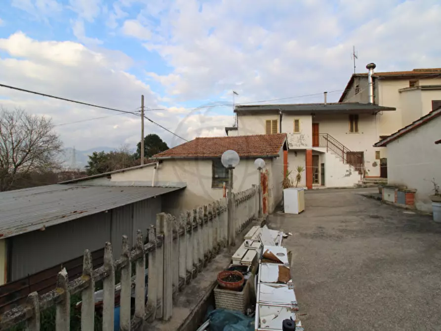 Immagine 15 di Casa indipendente in vendita  in Strada di settecani, 20 a Terni