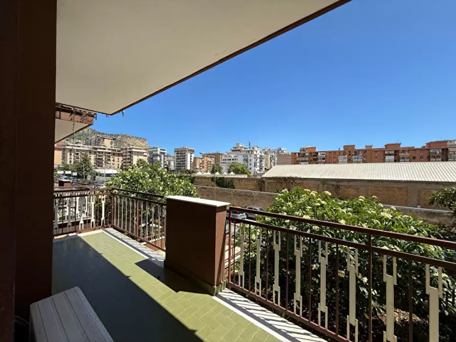 Immagine 27 di Appartamento in vendita  in Via Ammiraglio Persano 24 a Palermo