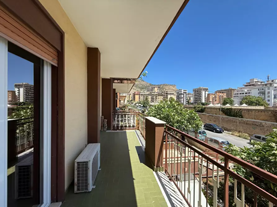 Immagine 28 di Appartamento in vendita  in Via Ammiraglio Persano 24 a Palermo