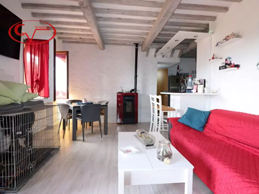 Immagine 7 di Villetta a schiera in vendita  in miravalle a Montevarchi