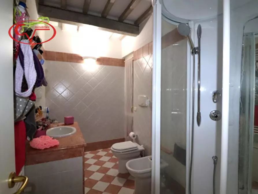 Immagine 19 di Villetta a schiera in vendita  in miravalle a Montevarchi