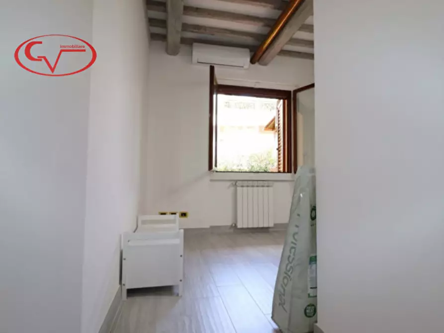 Immagine 21 di Villetta a schiera in vendita  in miravalle a Montevarchi