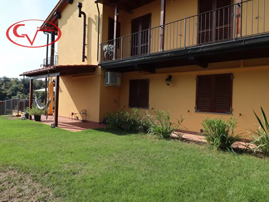 Immagine 27 di Villetta a schiera in vendita  in miravalle a Montevarchi