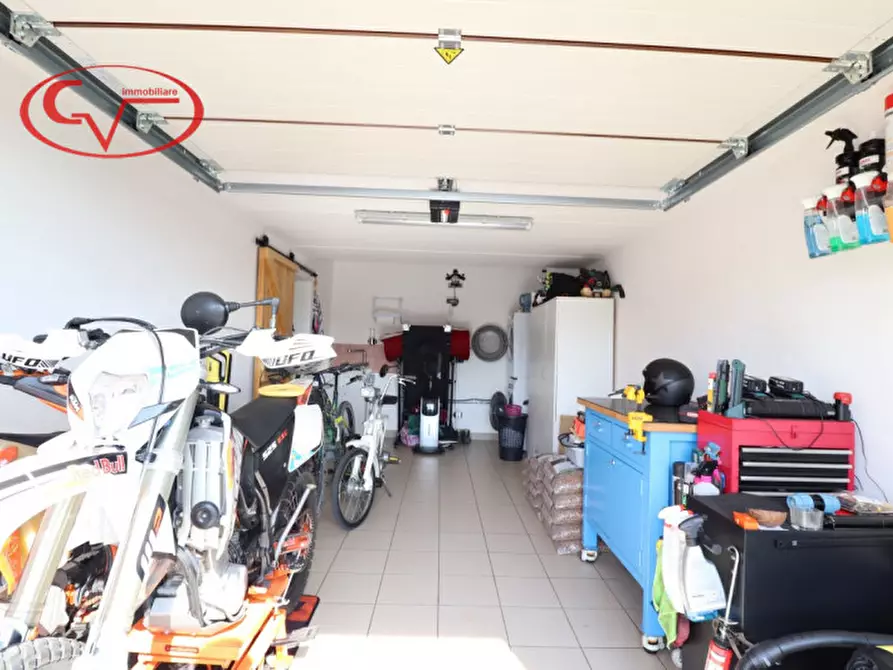 Immagine 29 di Villetta a schiera in vendita  in miravalle a Montevarchi