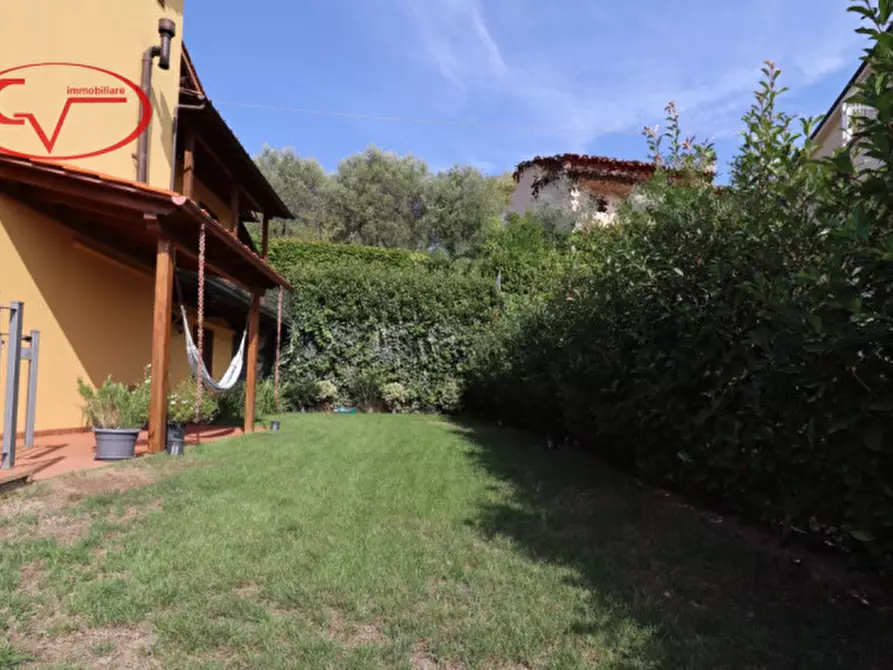 Immagine 31 di Villetta a schiera in vendita  in miravalle a Montevarchi