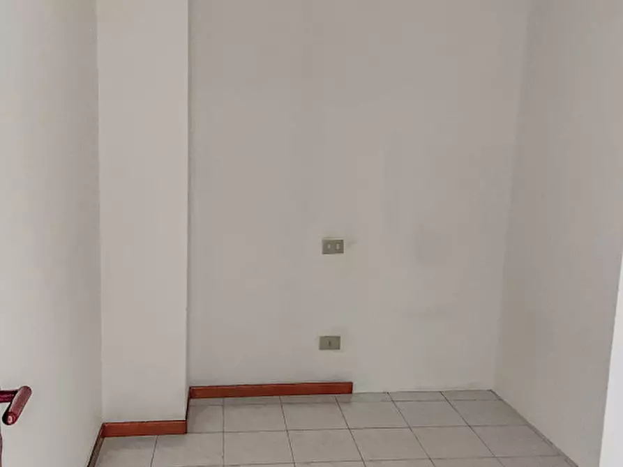 Immagine 10 di Appartamento in vendita  in corso campagna a Thiene