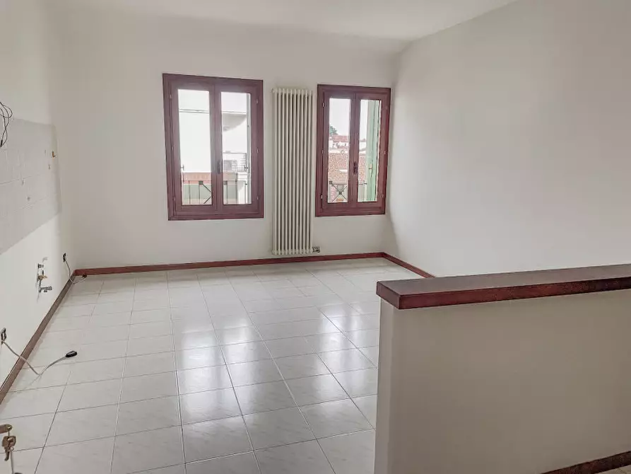 Immagine 14 di Appartamento in vendita  in corso campagna a Thiene