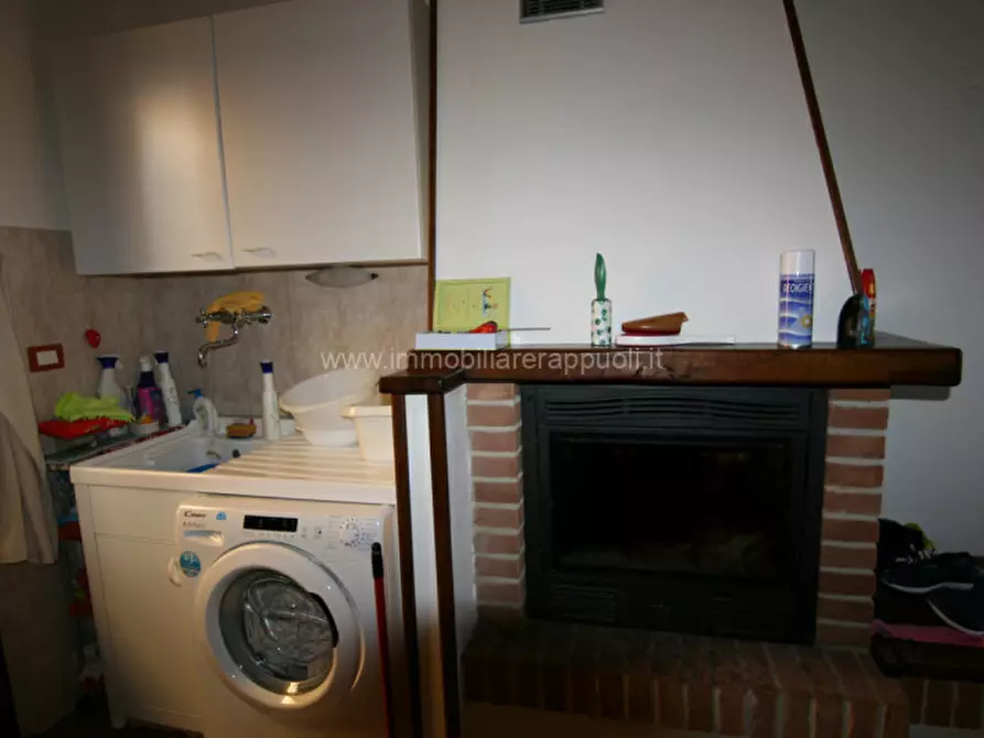 Immagine 11 di Appartamento in vendita  a Sinalunga