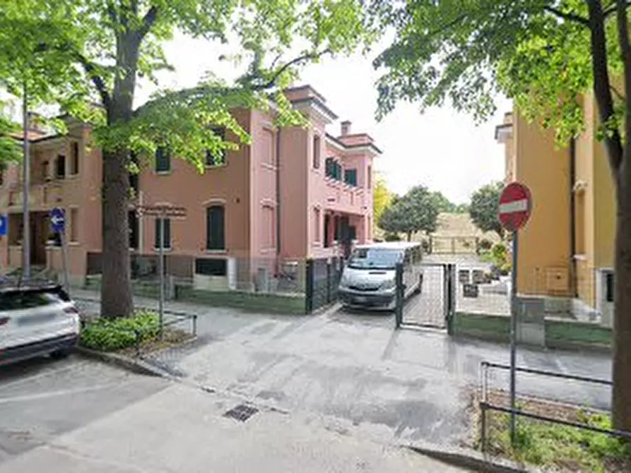 Immagine 1 di Appartamento in vendita  in via michele sanmicheli  5 I padova a Padova