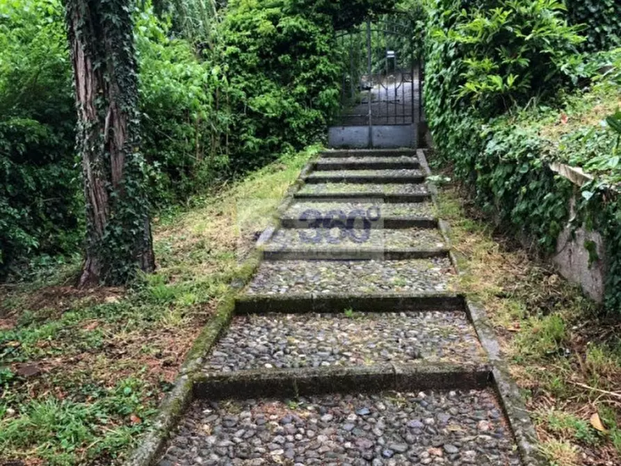 Immagine 3 di Villa in vendita  in Via XXV Aprile a Provaglio D'iseo