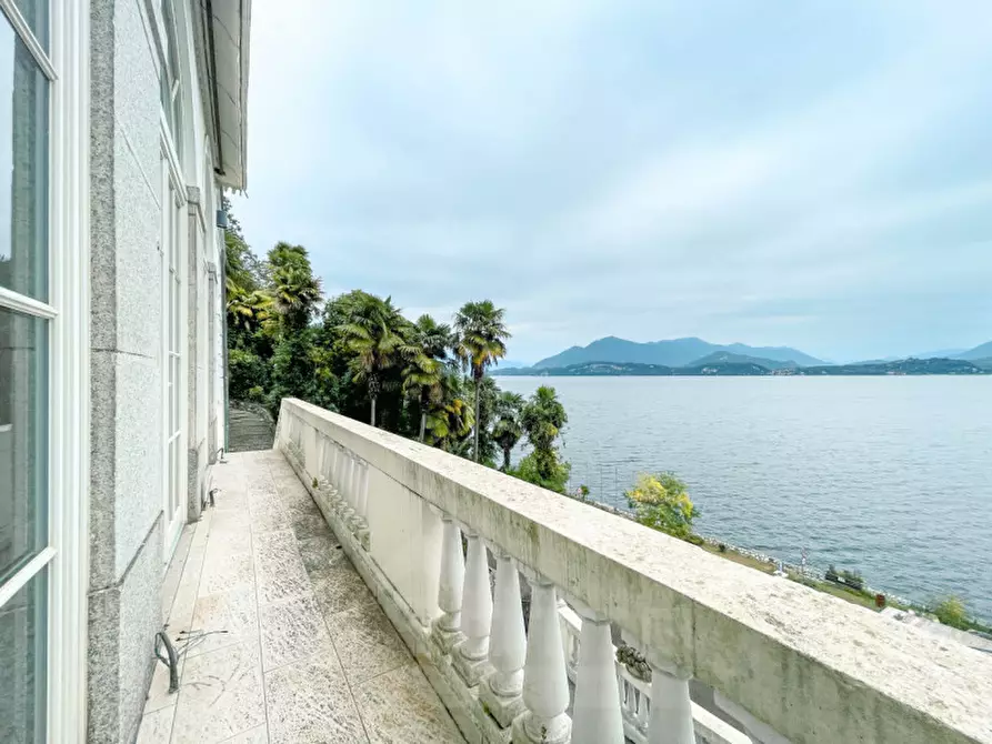 Immagine 3 di Hotel in vendita  in Via Giuseppe Mazzini, 127 a Belgirate