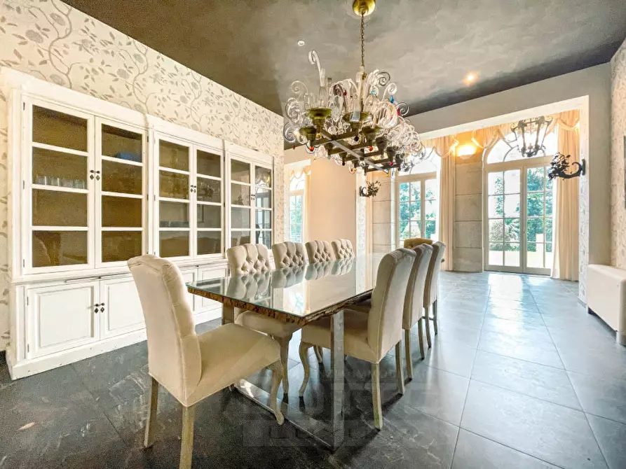 Immagine 14 di Hotel in vendita  in Via Giuseppe Mazzini, 127 a Belgirate