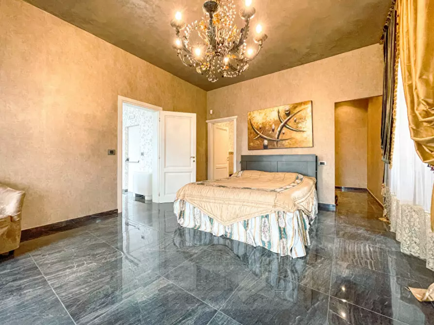 Immagine 21 di Hotel in vendita  in Via Giuseppe Mazzini, 127 a Belgirate