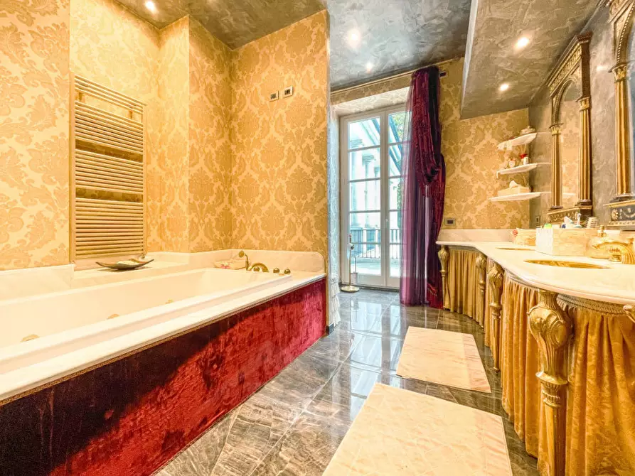 Immagine 27 di Hotel in vendita  in Via Giuseppe Mazzini, 127 a Belgirate