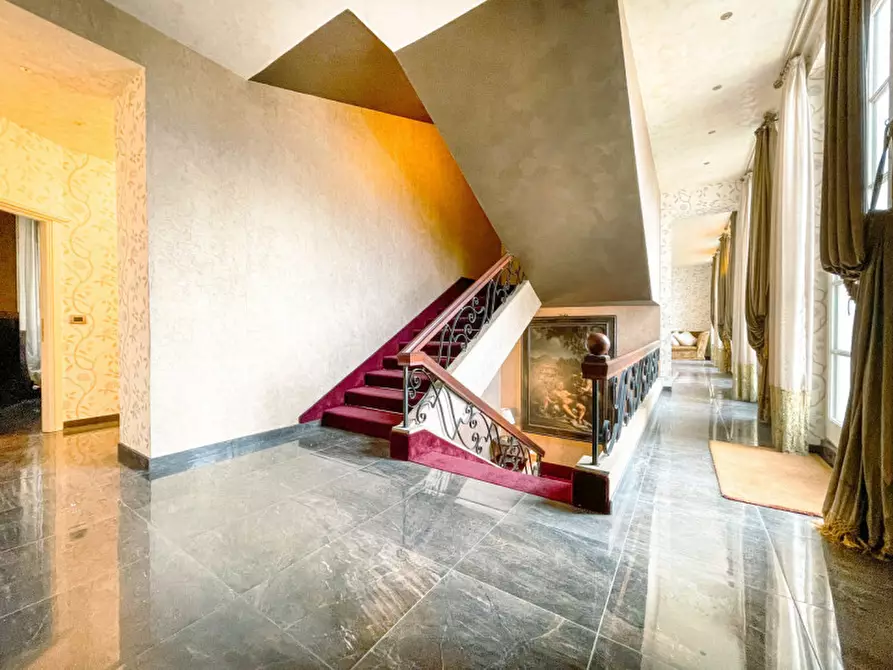 Immagine 37 di Hotel in vendita  in Via Giuseppe Mazzini, 127 a Belgirate