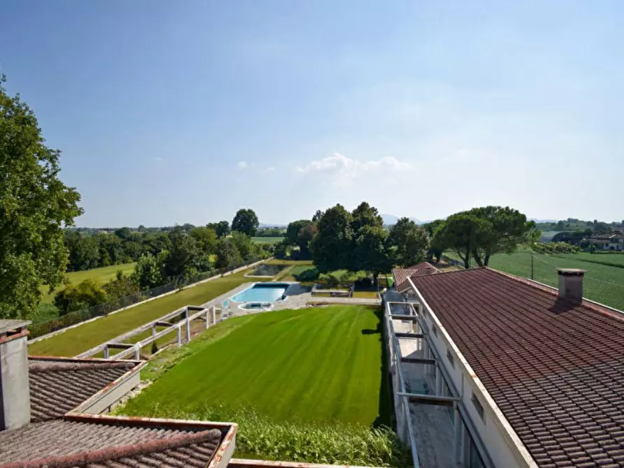 Immagine 3 di Villa in vendita  in Via Roma a Veggiano