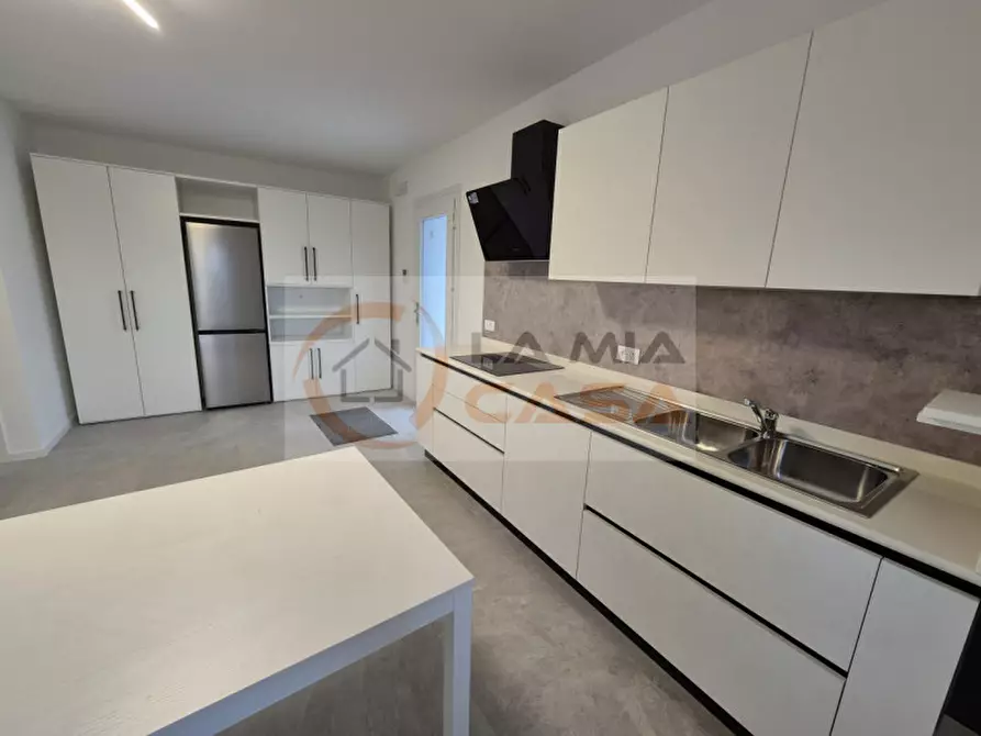 Immagine 2 di Camera in affitto  in via romea 131 a Legnaro