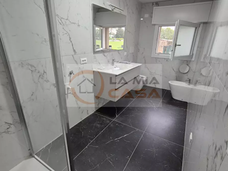 Immagine 7 di Camera in affitto  in via romea 131 a Legnaro