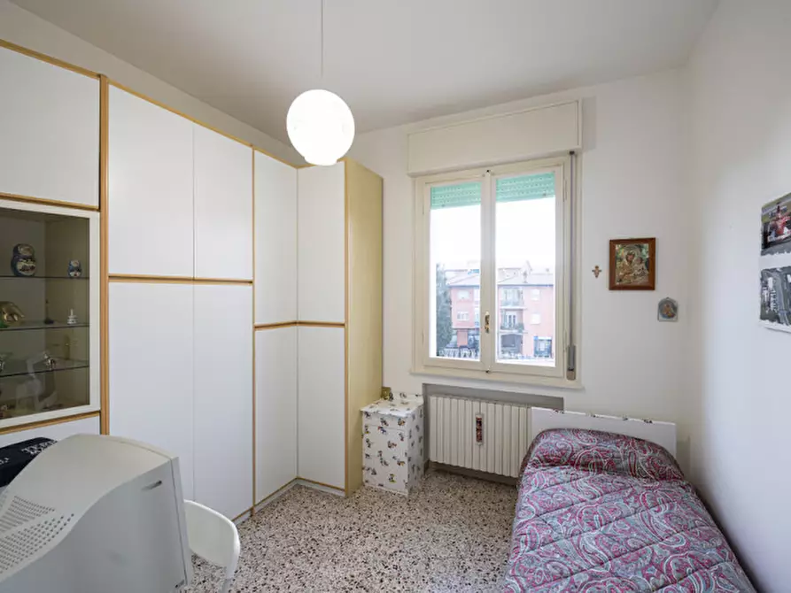 Immagine 7 di Appartamento in vendita  in via spaventa a Imola