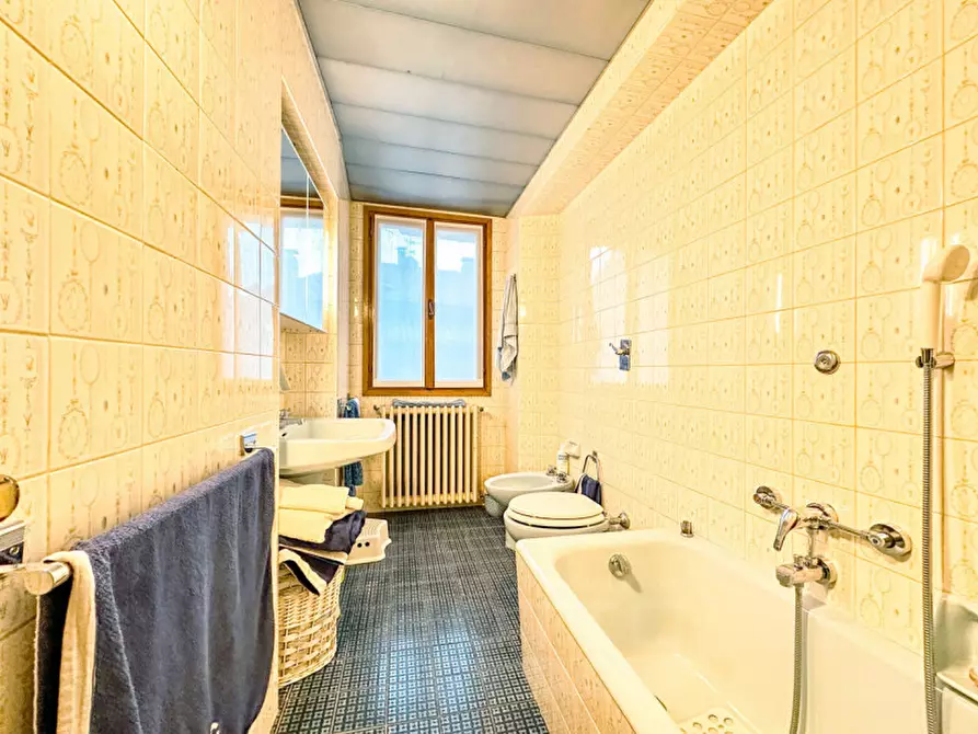 Immagine 36 di Casa indipendente in vendita  in cannobio, via crocifisso 2 a Cannobio