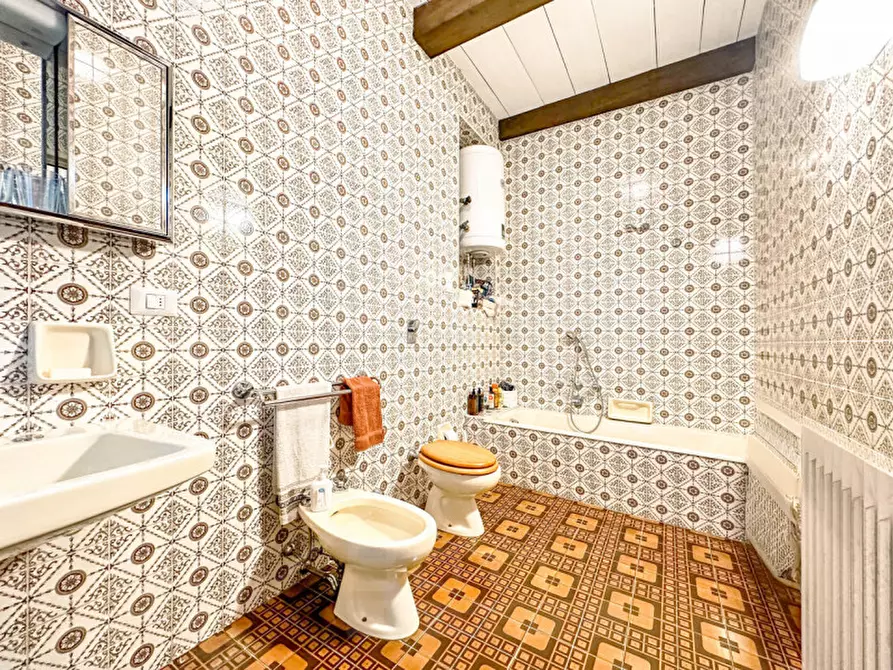 Immagine 37 di Casa indipendente in vendita  in cannobio, via crocifisso 2 a Cannobio