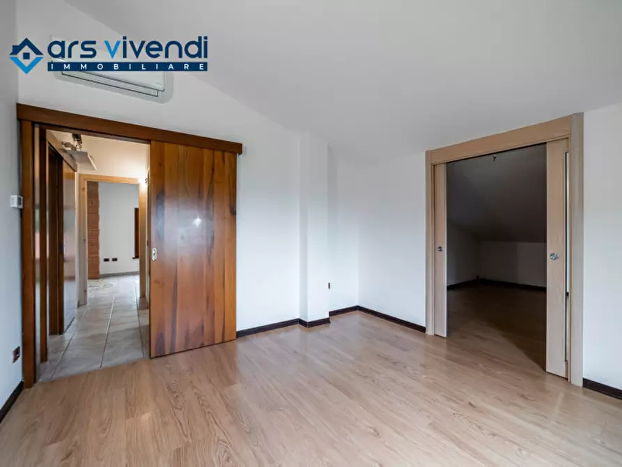 Immagine 12 di Villa in vendita  in Via Canesella a Colognola Ai Colli