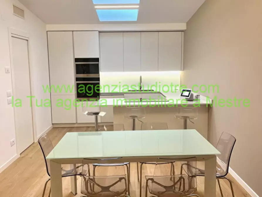 Immagine 9 di Casa bifamiliare in vendita  in via giacomo matteotti a Silea