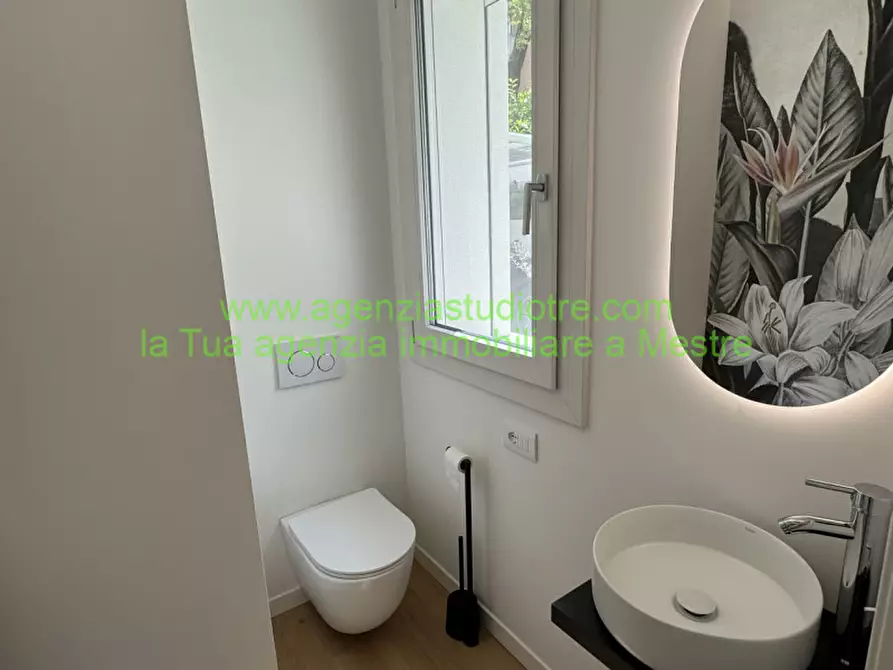 Immagine 22 di Casa bifamiliare in vendita  in via giacomo matteotti a Silea