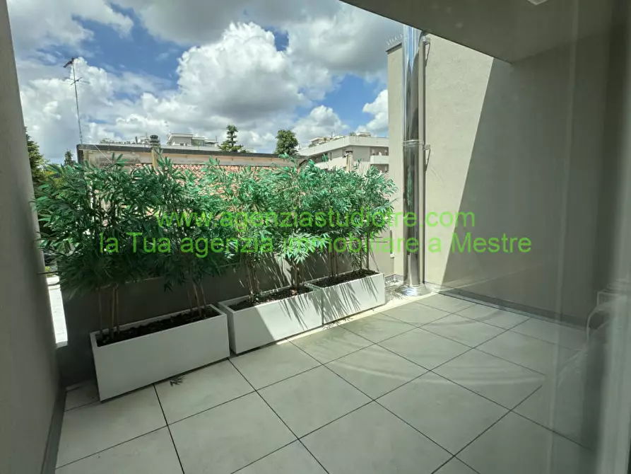 Immagine 25 di Casa bifamiliare in vendita  in via giacomo matteotti a Silea