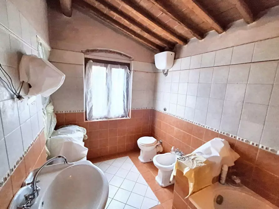 Immagine 8 di Appartamento in vendita  in Loc. Cucigliana, Via Panieretta, N. snc a Vicopisano