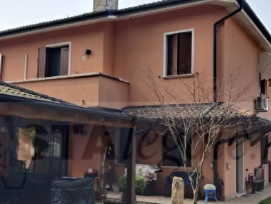 Immagine 1 di Villa in vendita  in VIA ROMA 10 a Montegaldella